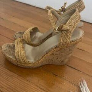 Stuart Weitzman Minx Open-Toe Platform - Size 10 As worn by Kate Middleton